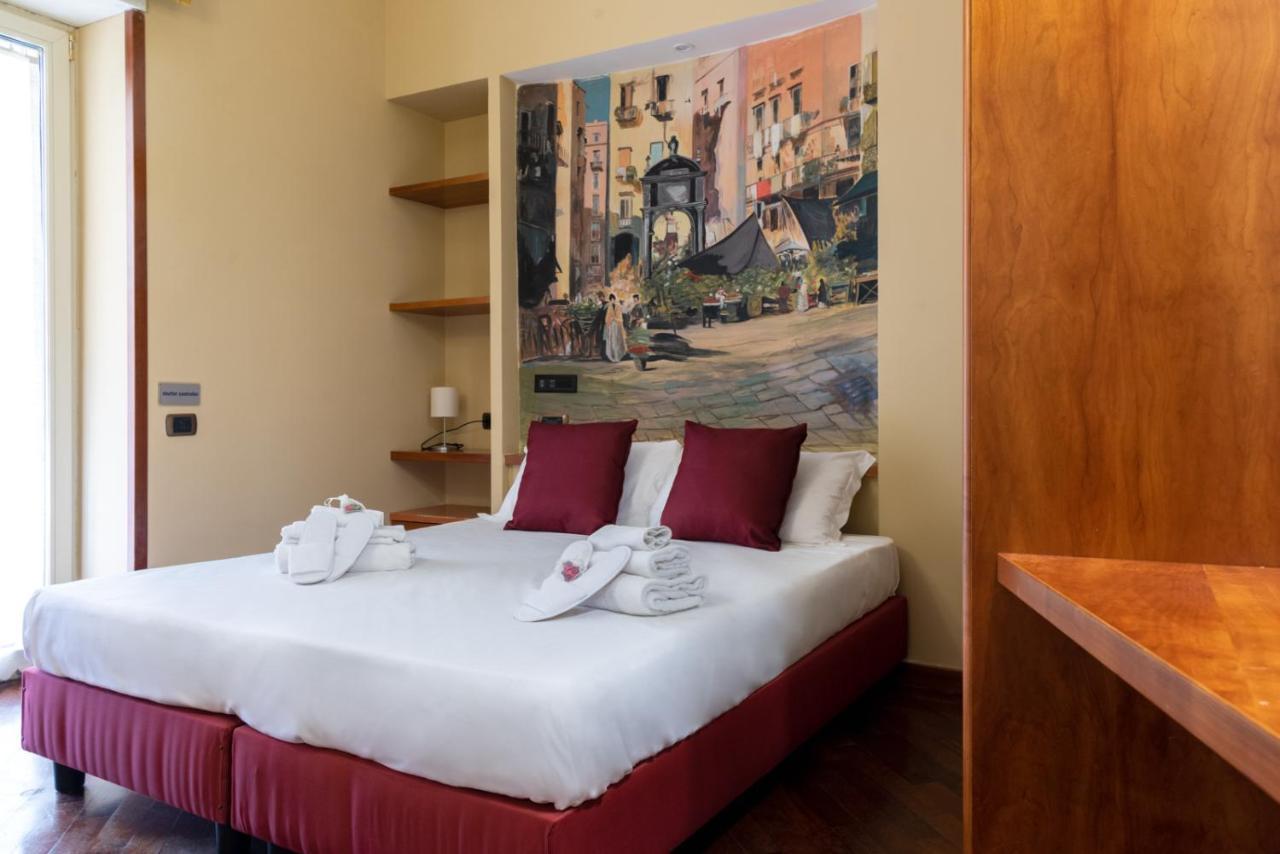 Hotel Suite Ares Napels Buitenkant foto